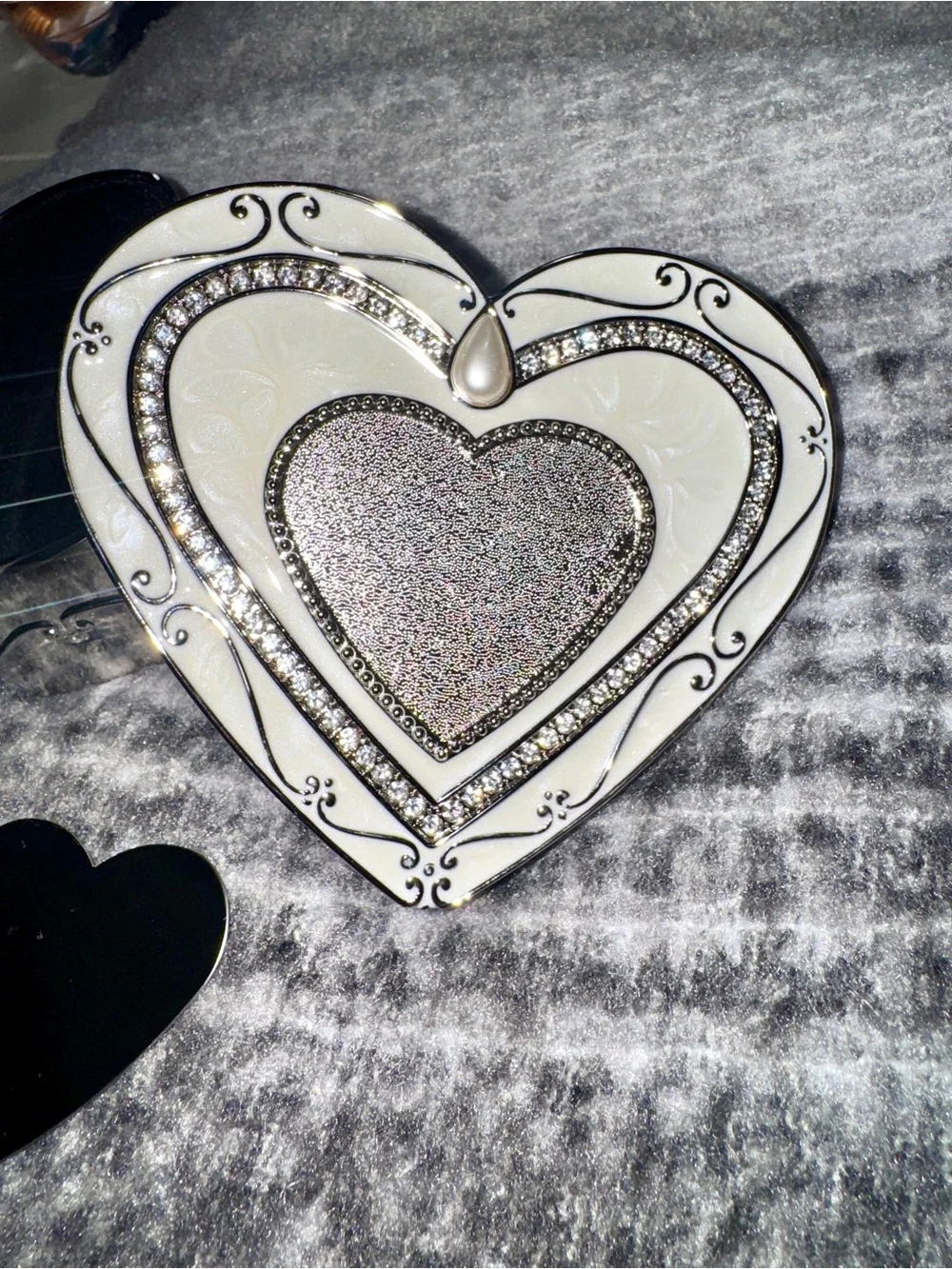 Brand New Things Remembered Silver and Black Heart Keepsake Box